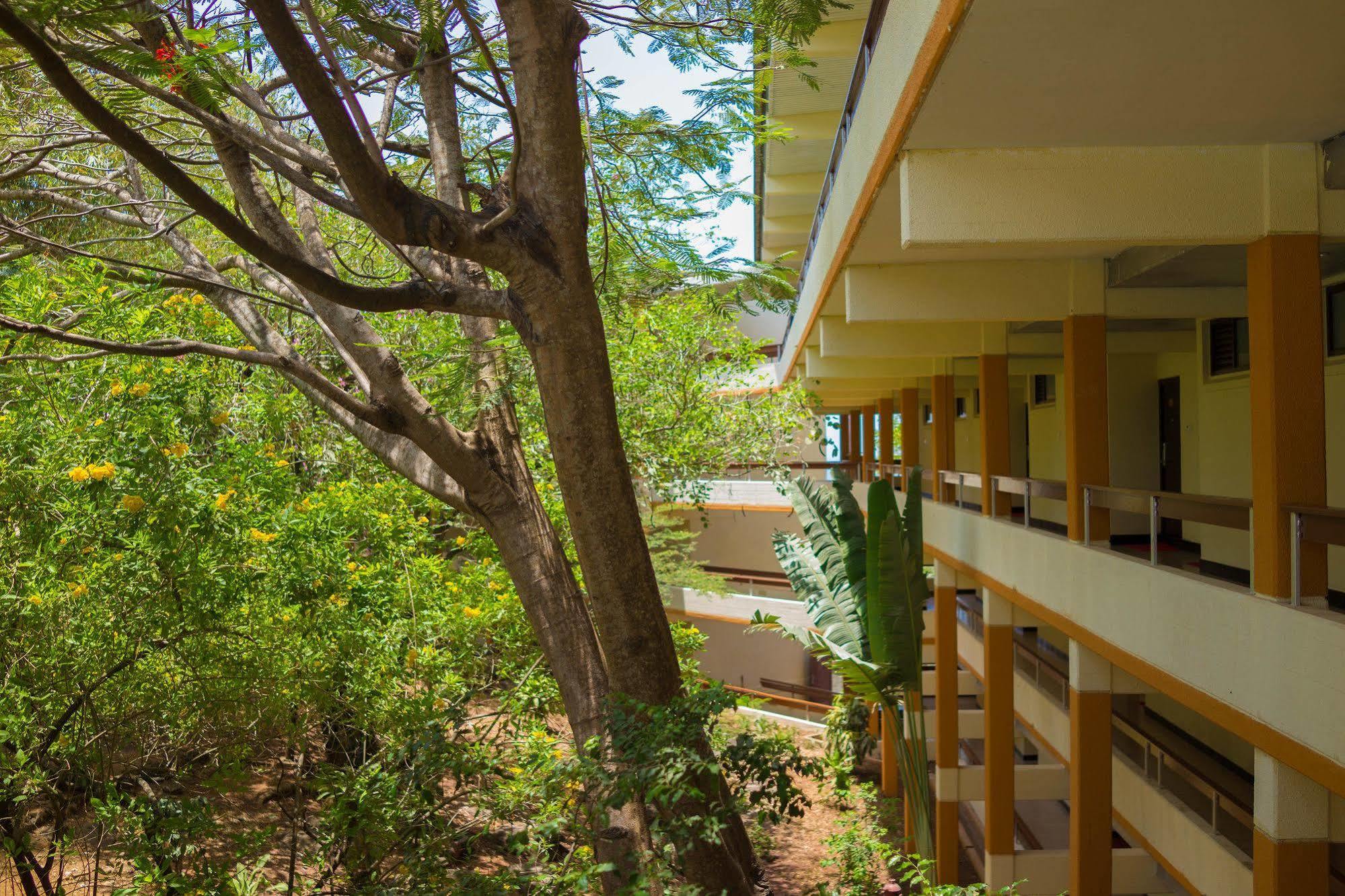 Bintumani Hotel Freetown Kültér fotó