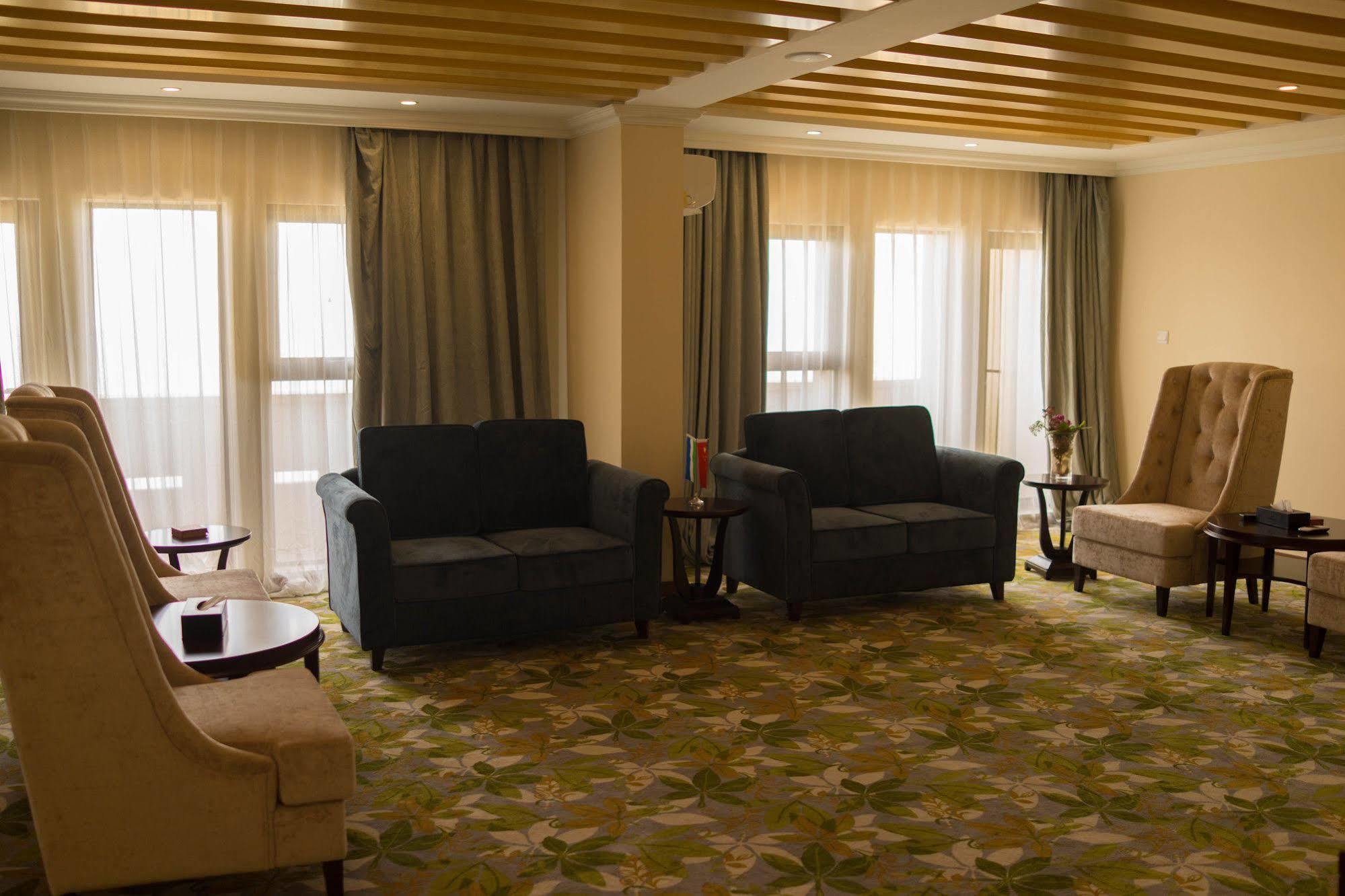 Bintumani Hotel Freetown Kültér fotó
