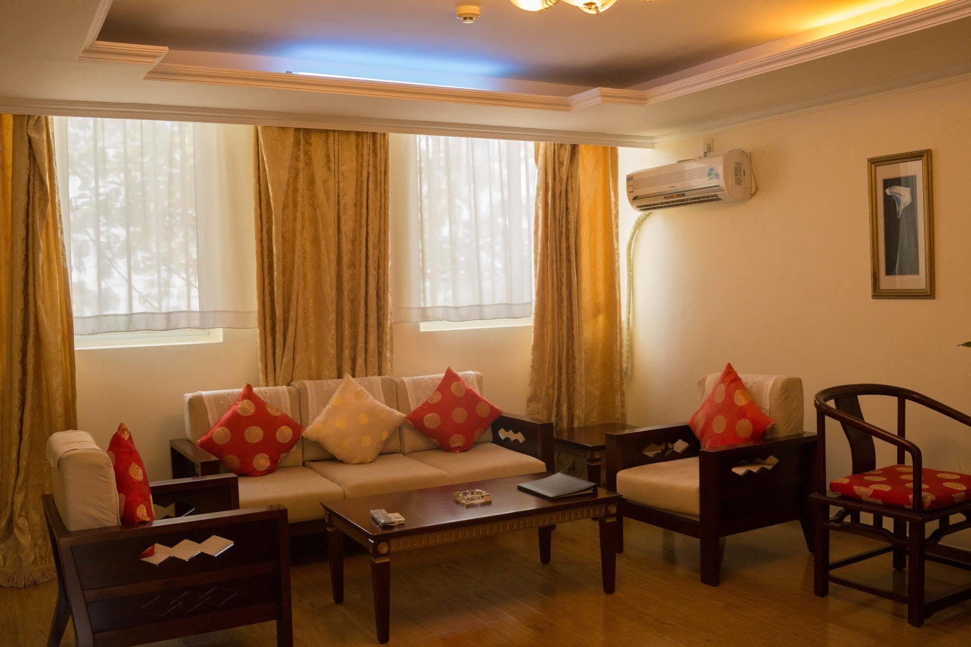Bintumani Hotel Freetown Kültér fotó